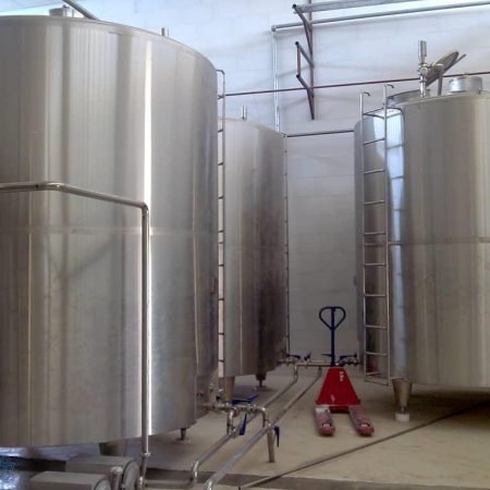 کاربرد های مخزن استیل